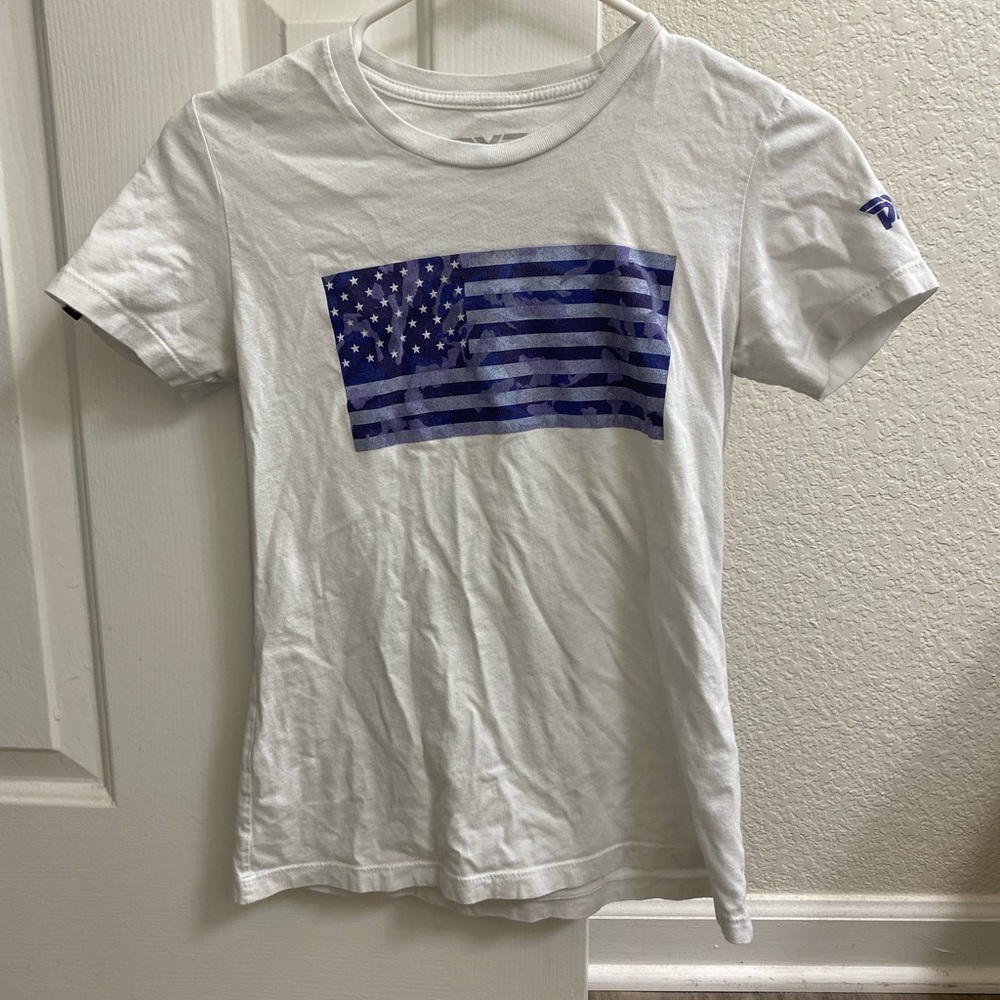 Women’s PXG tee shirt